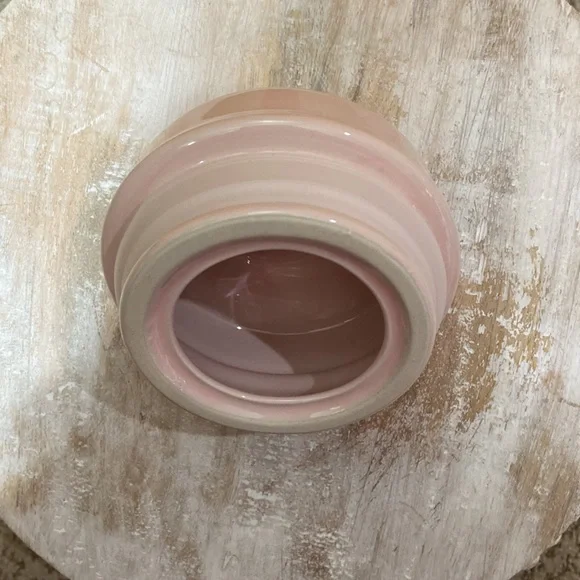 Rae Dunn Heart Canister - Picture 7 of 9